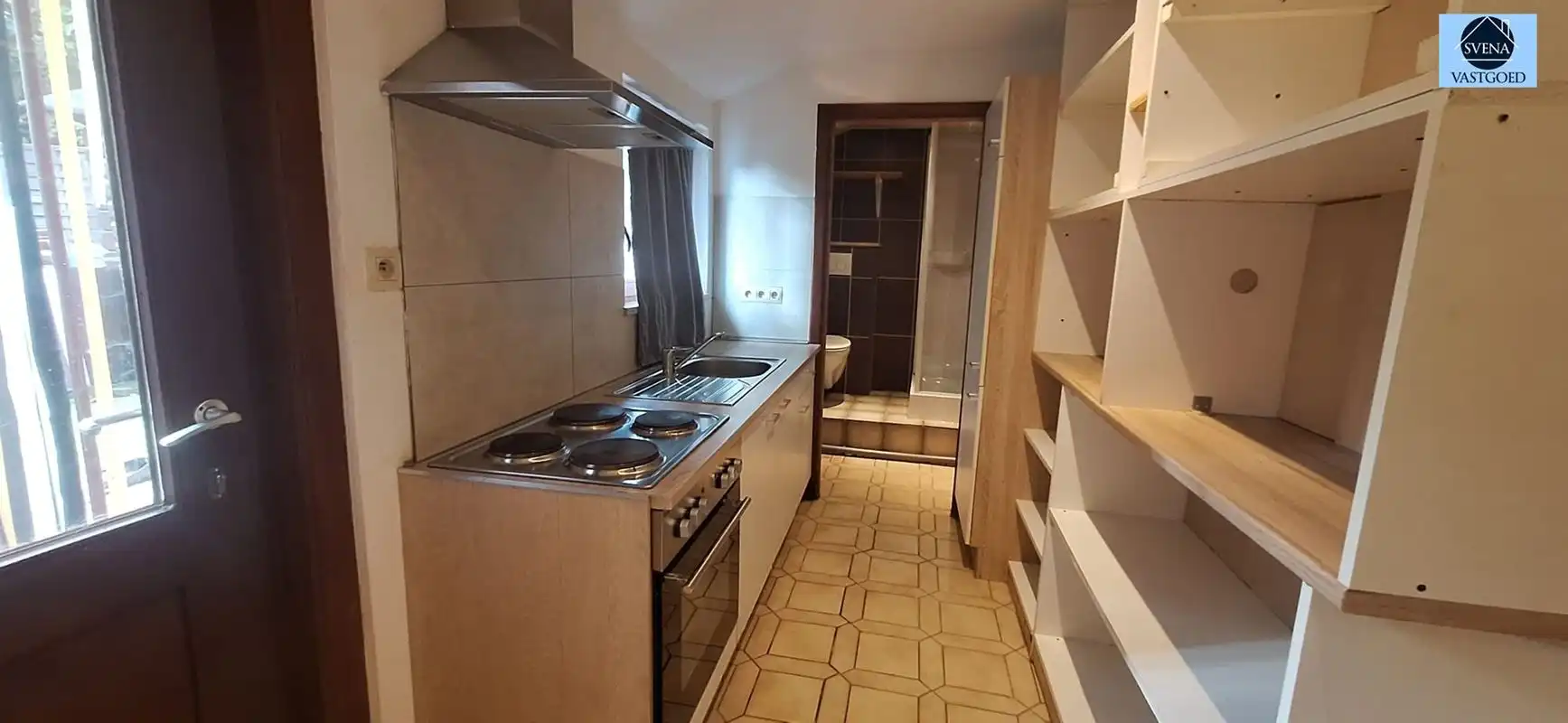 OP TE FRISSEN WONING MET 2 KAMERS foto 4