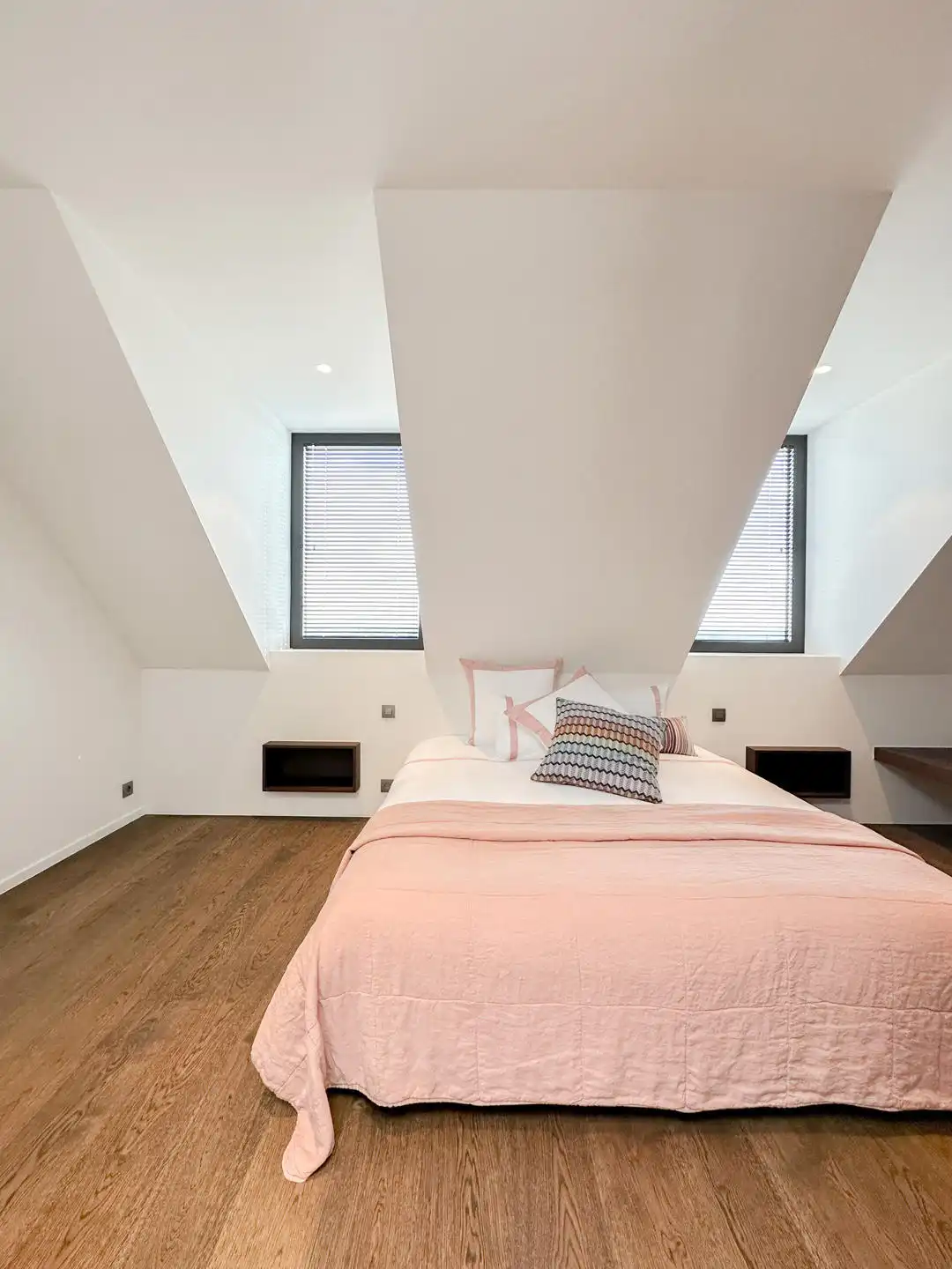 Zonovergoten nieuwbouw PENTHOUSE met 2 terrassen / Zoute foto 30