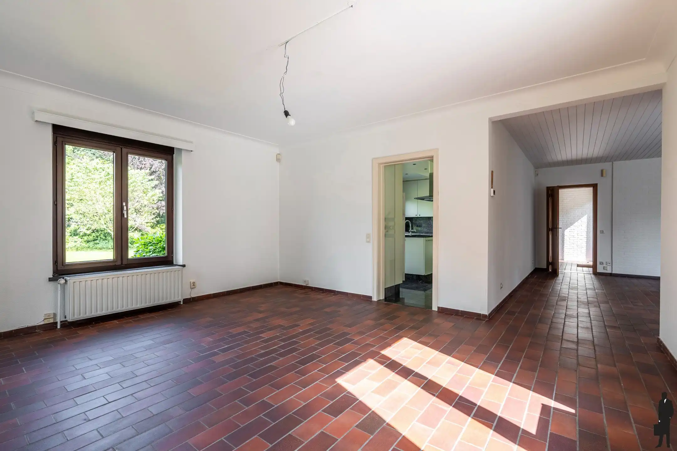 Ruime gelijkvloerse woning in rustige buurt van Malle foto 11