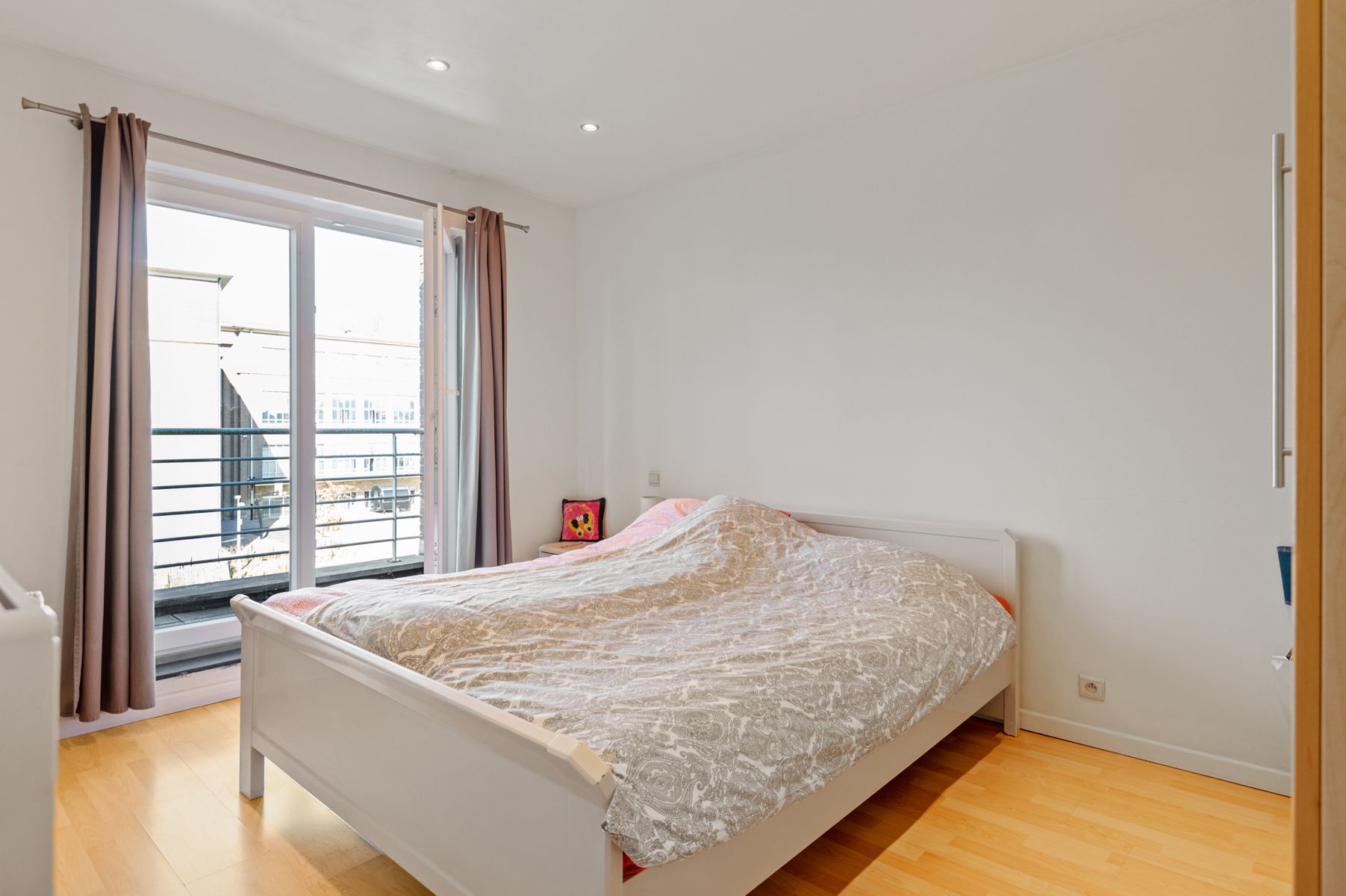 Licht, ruimte en een tikkeltje stadse charme! foto 8