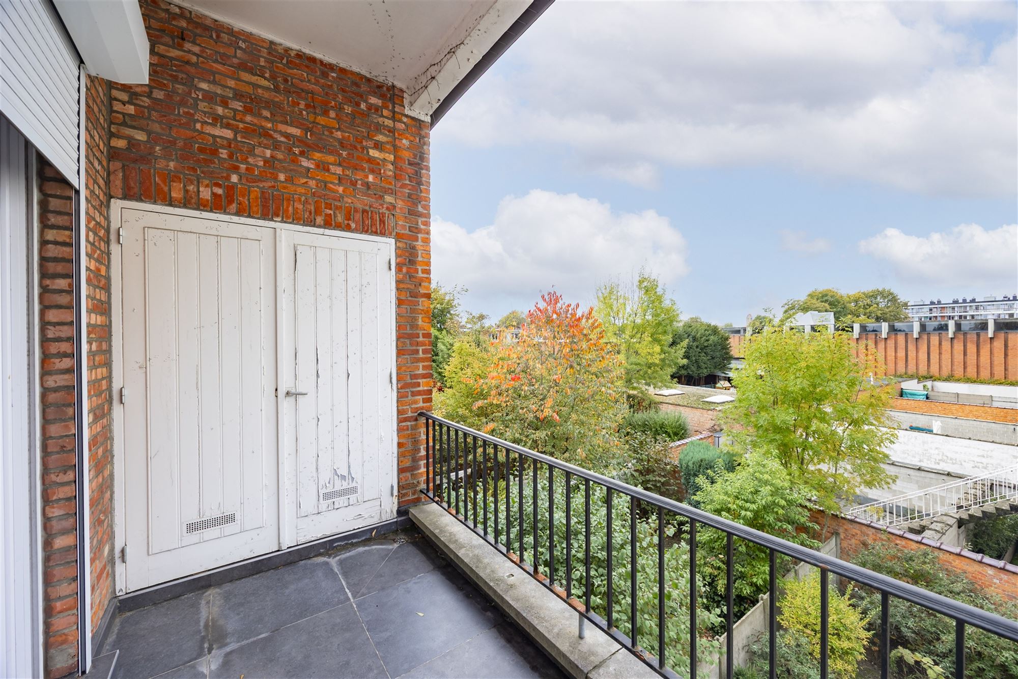 Gerenoveerd opbrengsteigendom met twee appartementen te koop foto 26