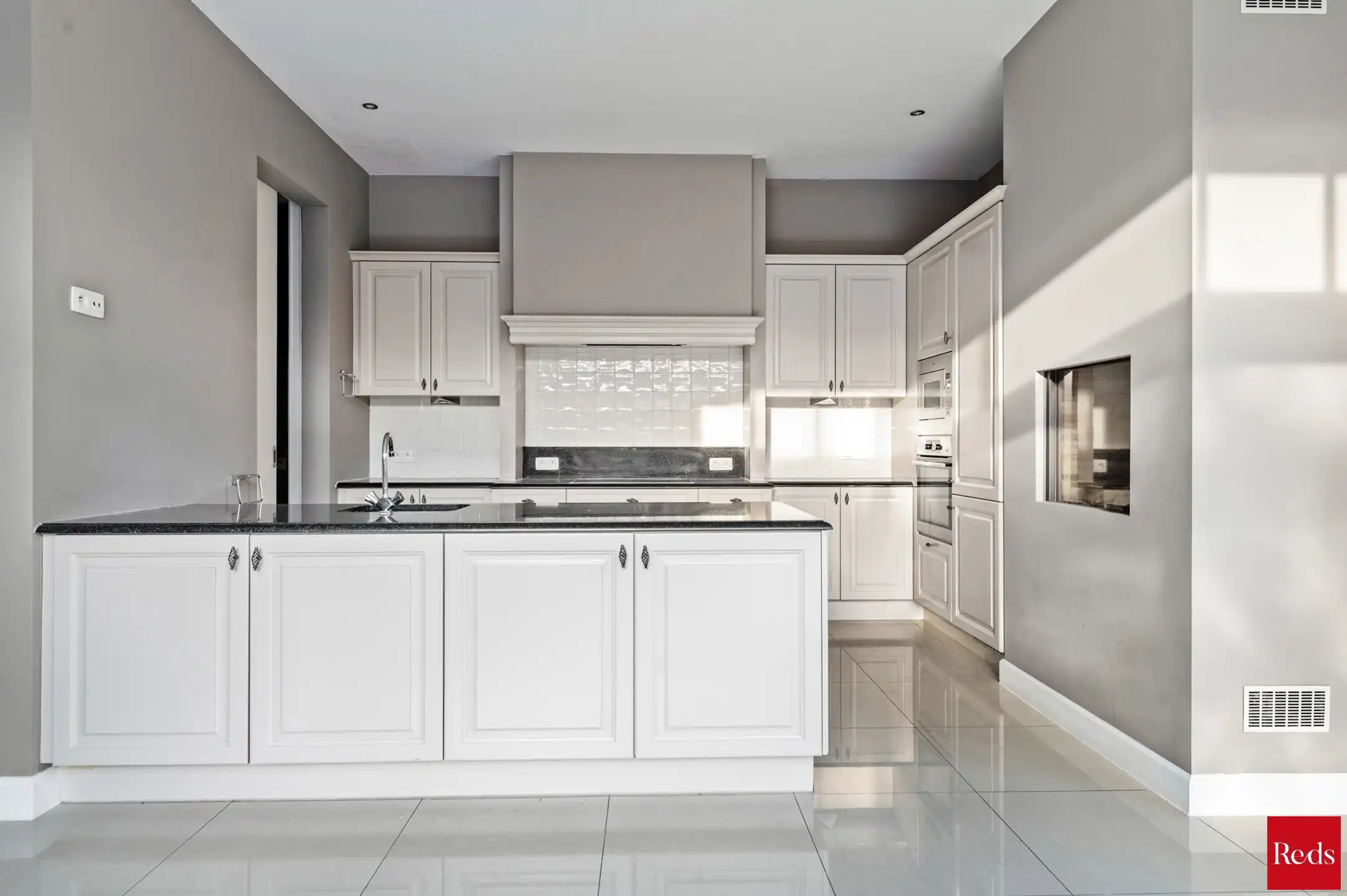 Uitzonderlijk mooie en recente woning op een toplocatie foto 7