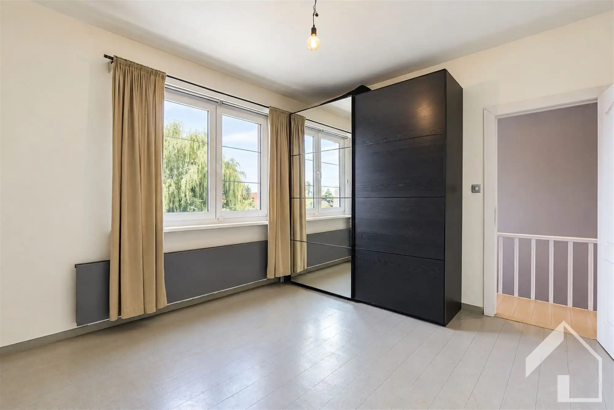 Gezellige woning met 2 slaapkamers en een ruime tuin foto 13