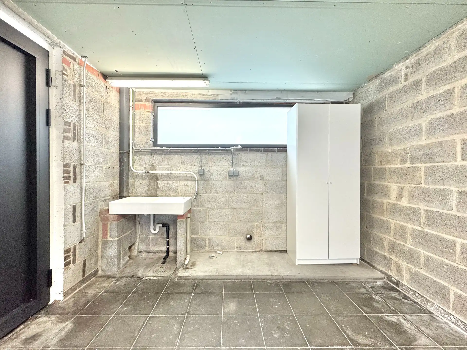 GERENOVEERDE WONING | 2 KAMERS | DRESSING |TUIN |GARAGE foto 17
