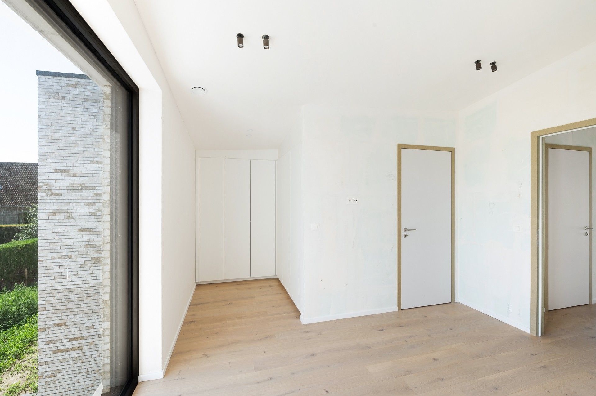 Ongemeubeld: moderne geothermische en energiezuinige woning te Knokke foto 18