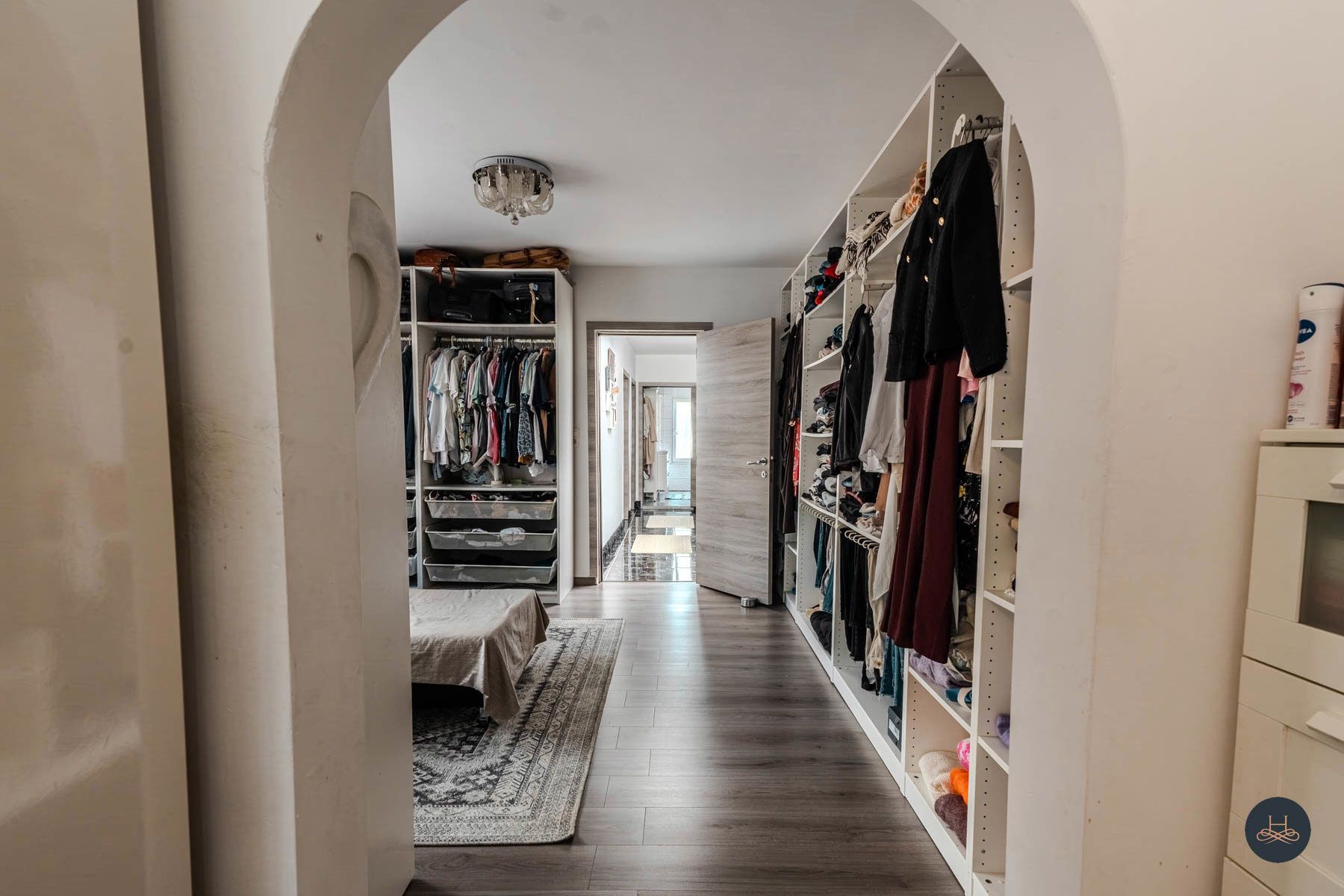 Comfortabele ruime gezinswoning met strategische ligging foto 30