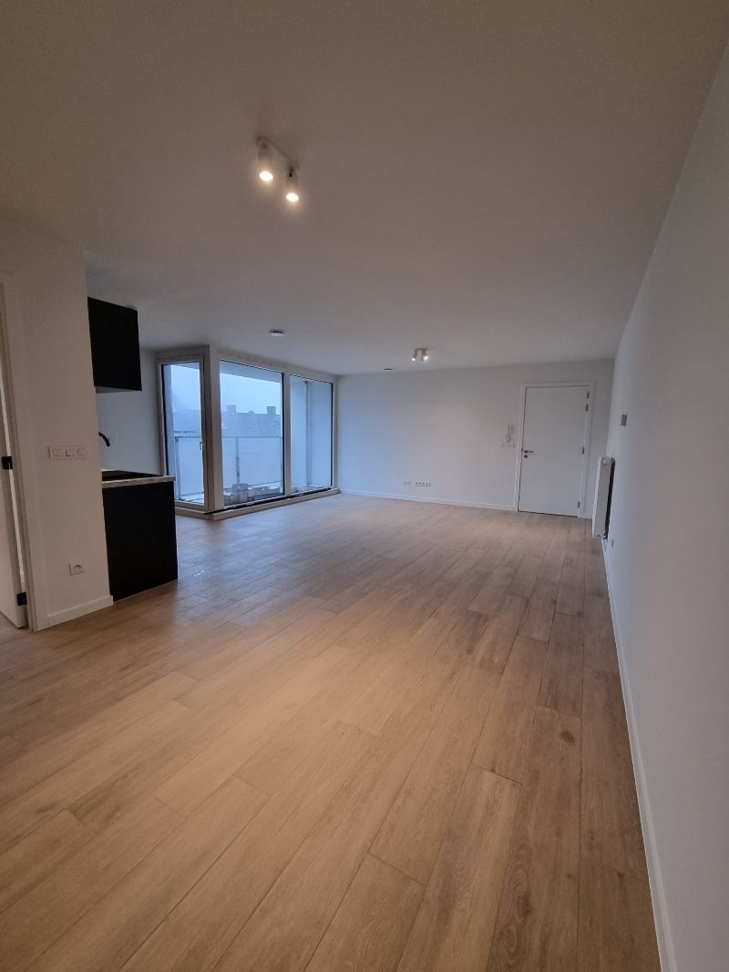 Modern appartement met 2 slaapkamers en zonnig terras foto 6