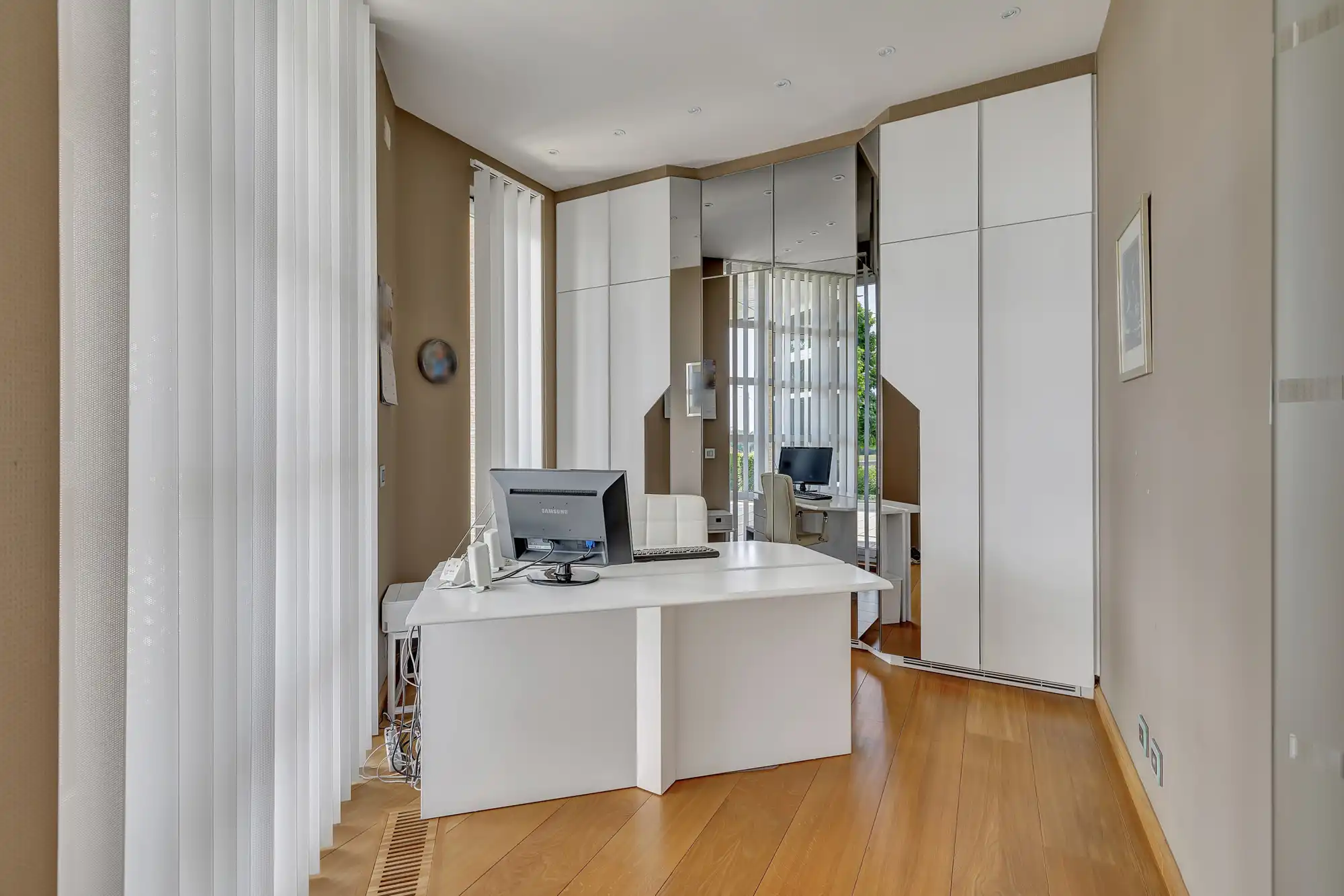 Unieke villa met zwembad, op riant perceel van 53 a 28 ca foto 16