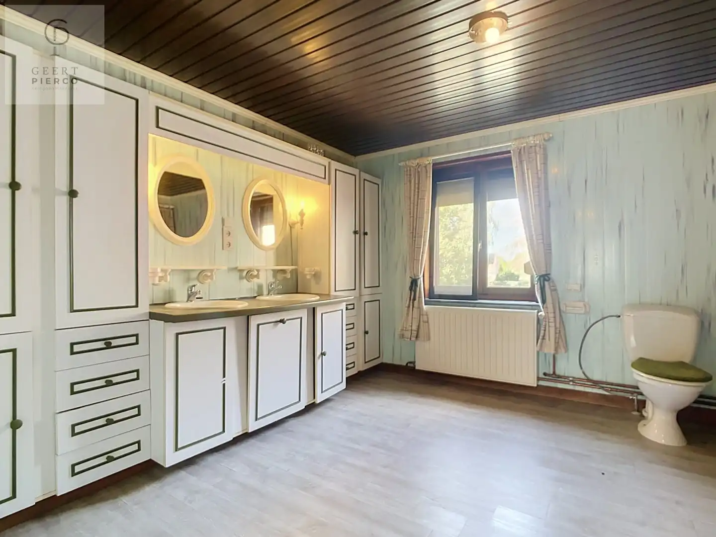 Charmante halfopen woning te Niel-bij-Sint-Truiden foto 17