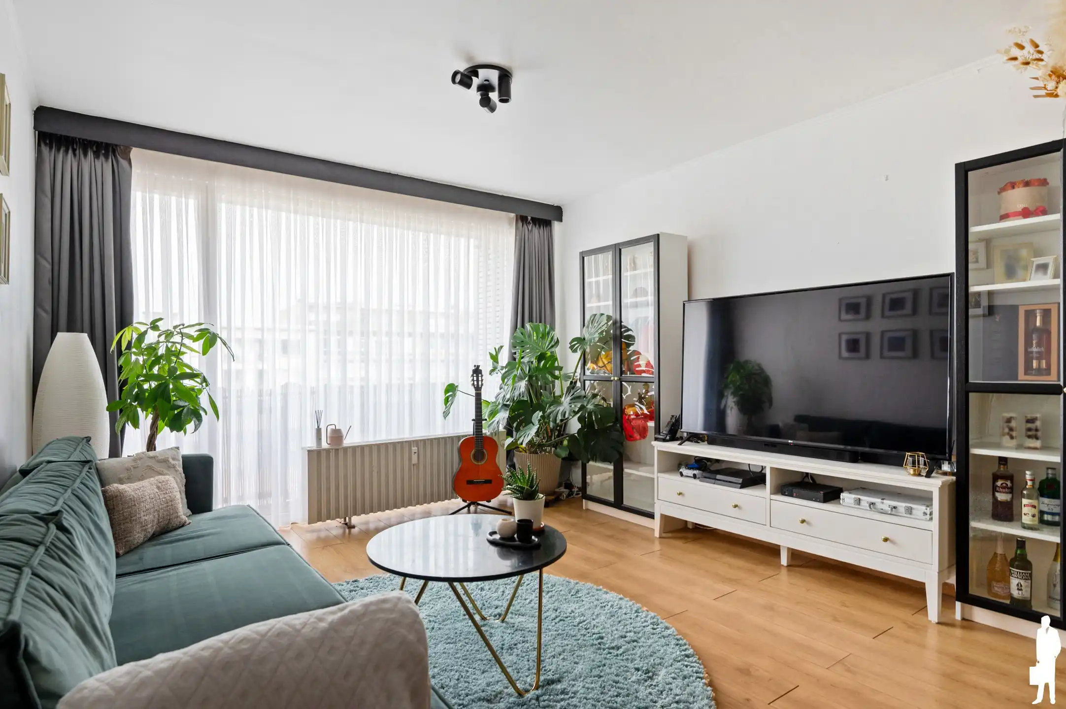 Instapklaar twee-slaapkamerappartement&nbsp; foto 2