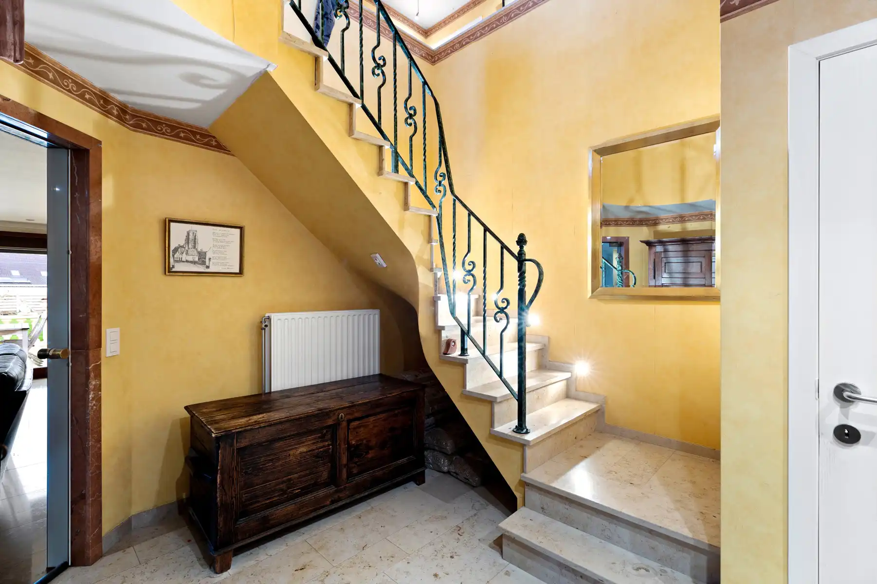 Exclusieve woning met 270 m² comfort op perceel van 998 m² foto 9