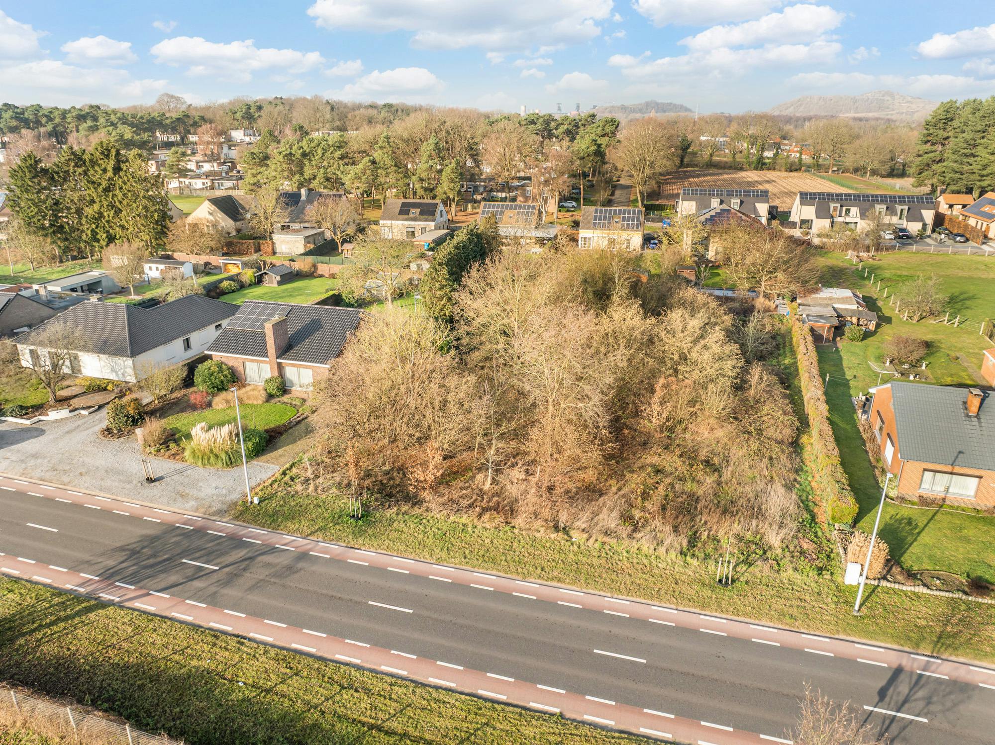 Ruime bouwgrond voor open bebouwing op toplocatie nabij Beringen foto 7