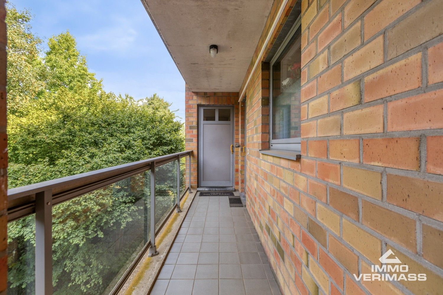 Ruim duplexappartement met 3 slaapkamers, zonnig terras en parking  in Leuven foto 3