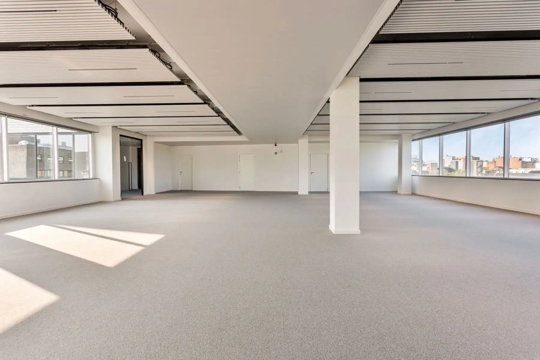 The Compass – Flexibele en duurzame kantoren foto 8