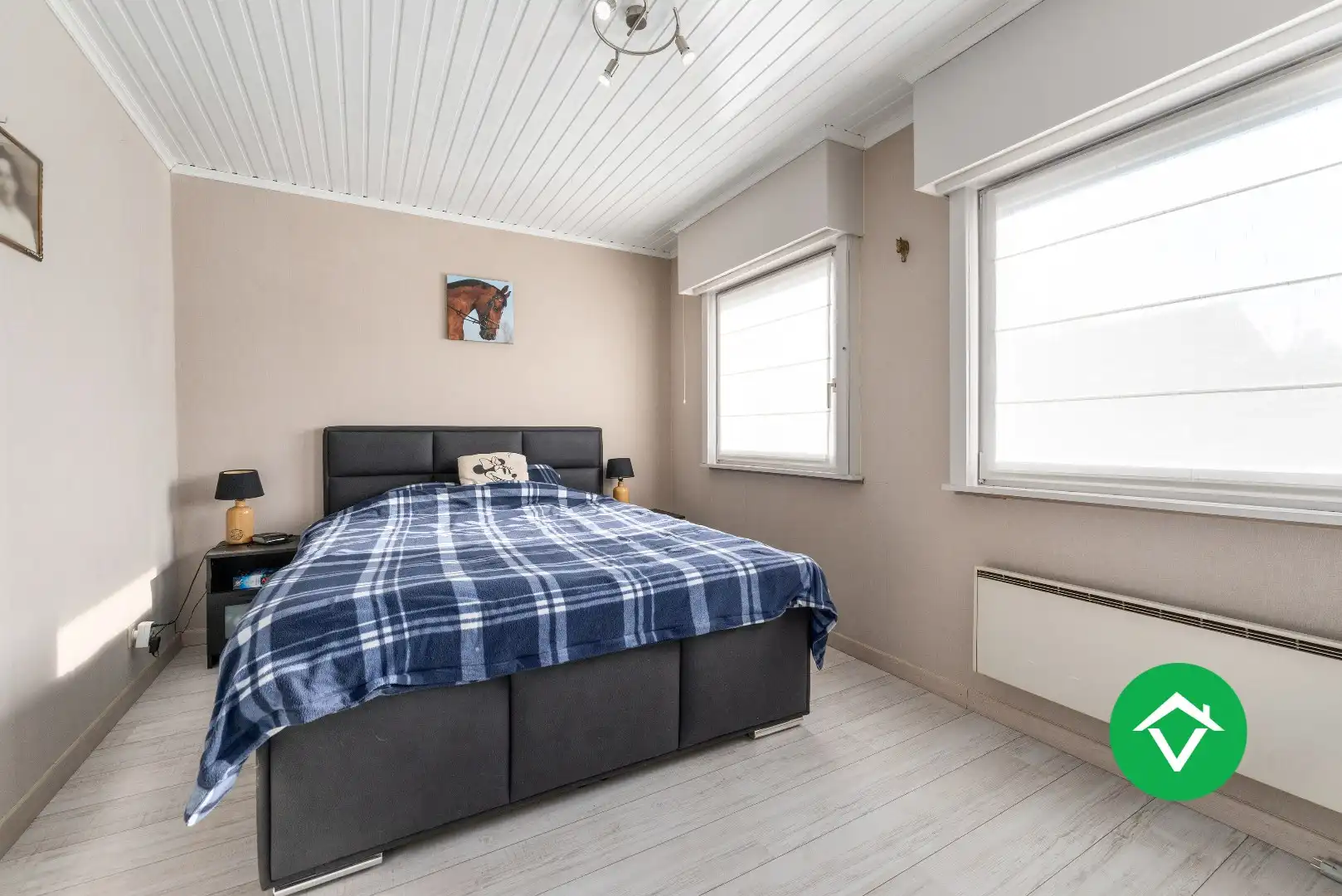 Functionele woning met drie slaapkamers, garage en ruime oprit te Ichtegem foto 9