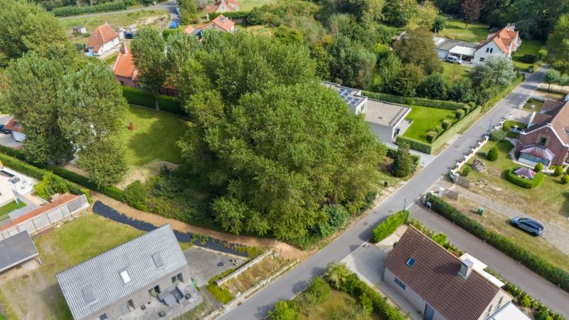 Mooi perceel bouwgrond van 1147m² op zeer rustige locatie te Oostduinkerke. foto 3