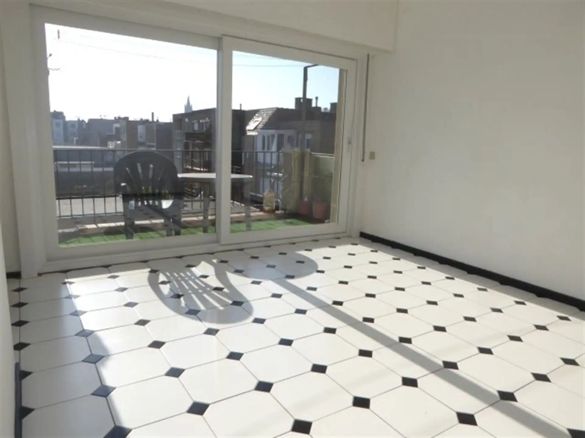 2 AANSLUITENDE SLAAPKAMERS /  foto 5