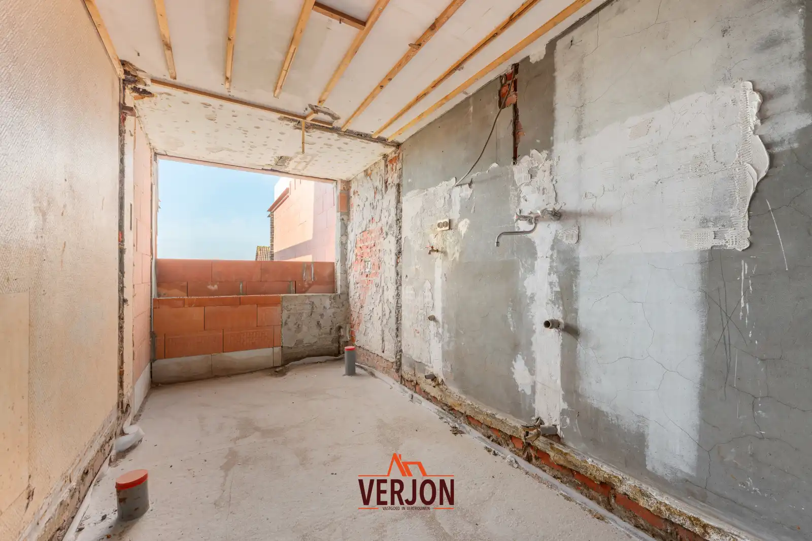 Ruime en naar eigen smaak af te werken woning! foto 9