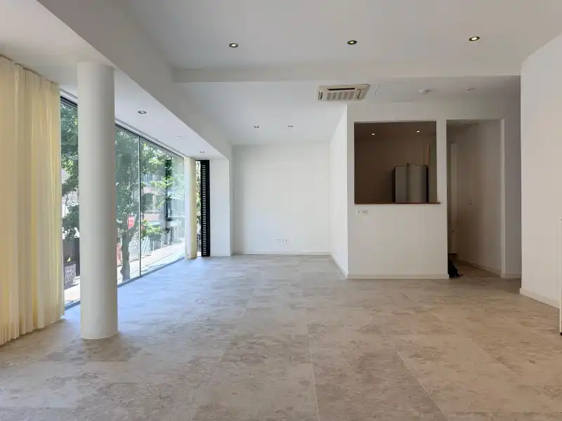 Prachtig gerenoveerd 1-slaapkamerappartement in&nbsp;het hart van&nbsp;Hasselt! foto 3