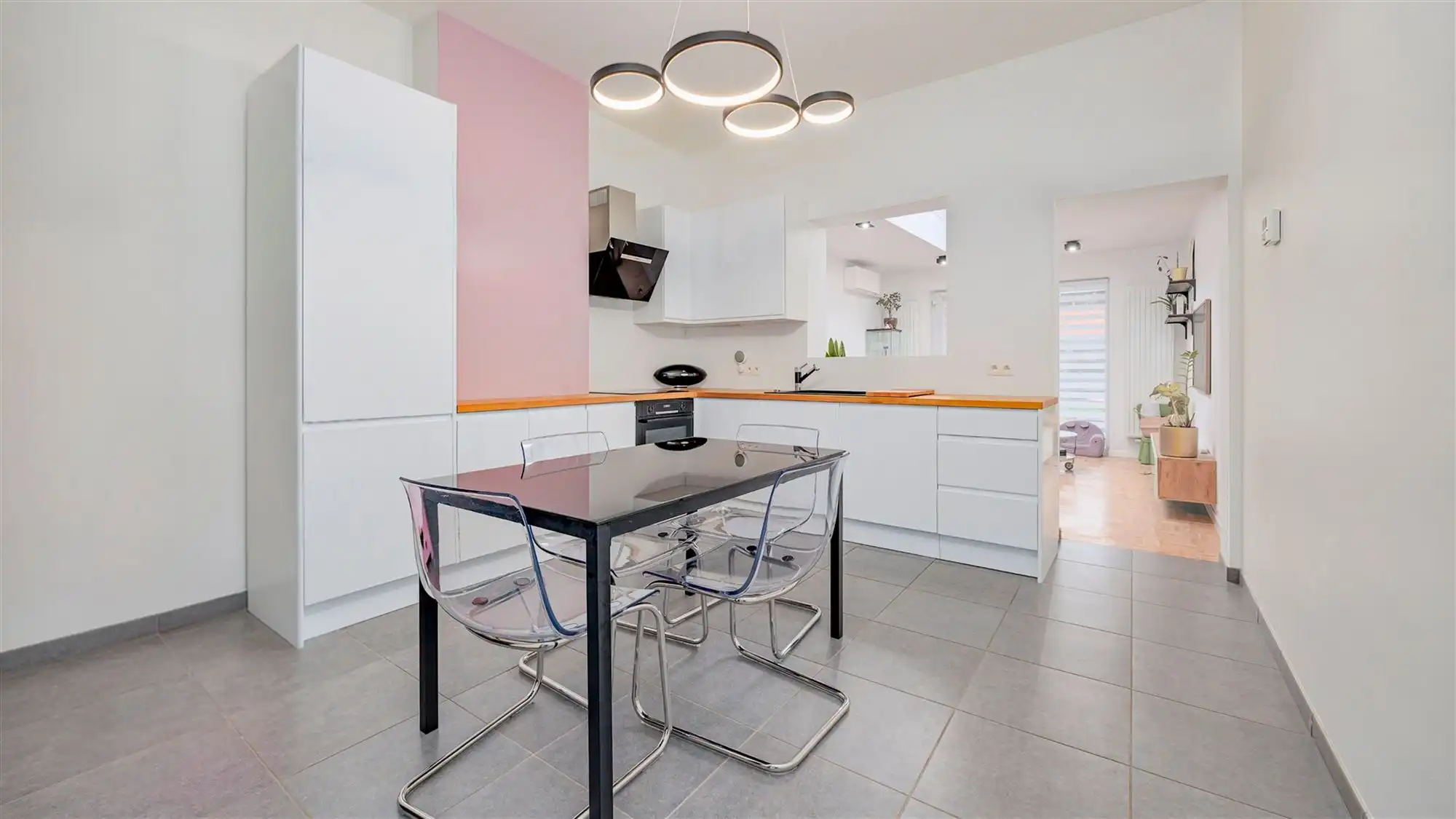 Gezinswoning met 3 slaapkamers in Hemiksem foto 5