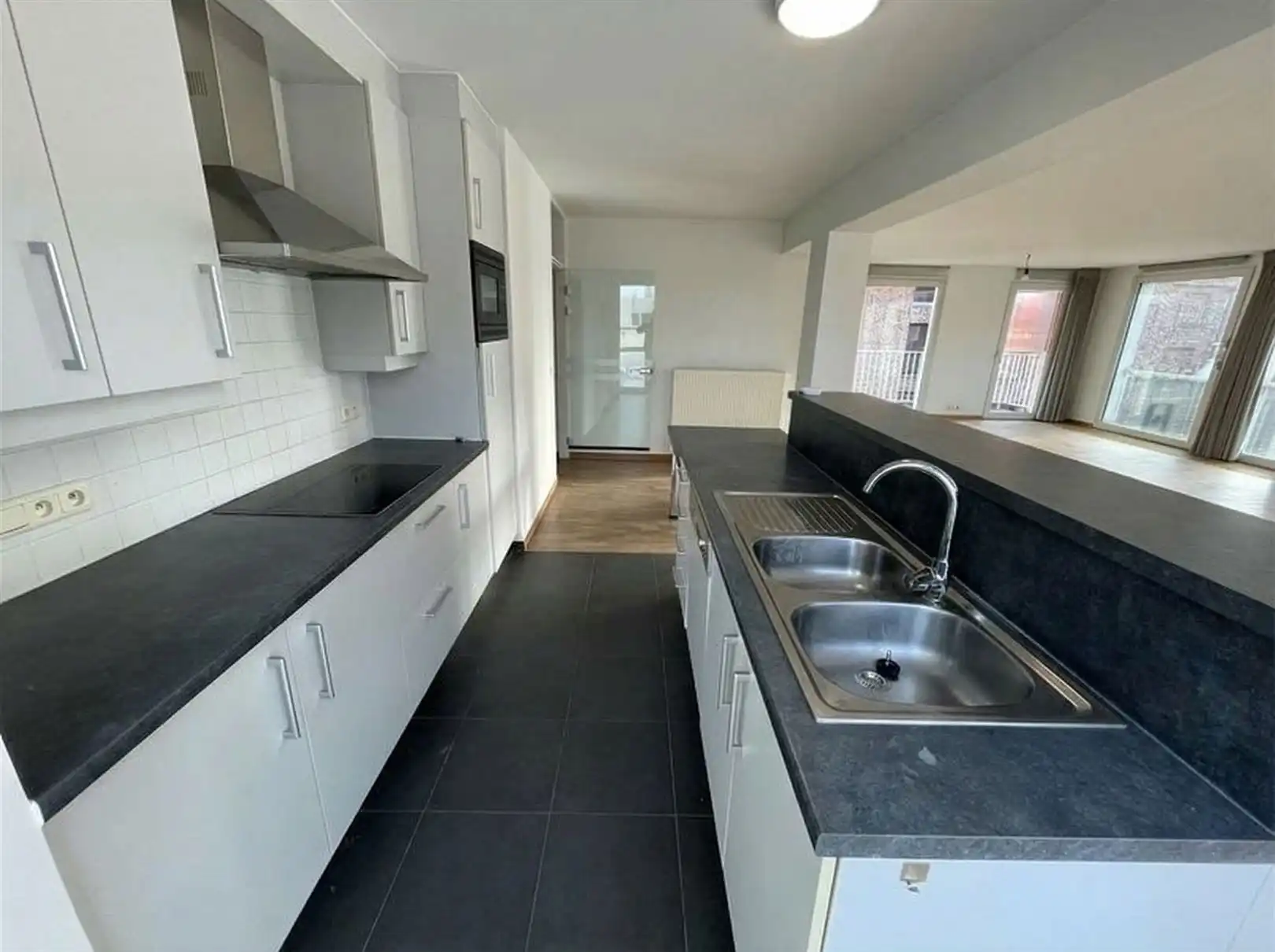 Instapklaar app te huur met 3 slaapkamers foto 5