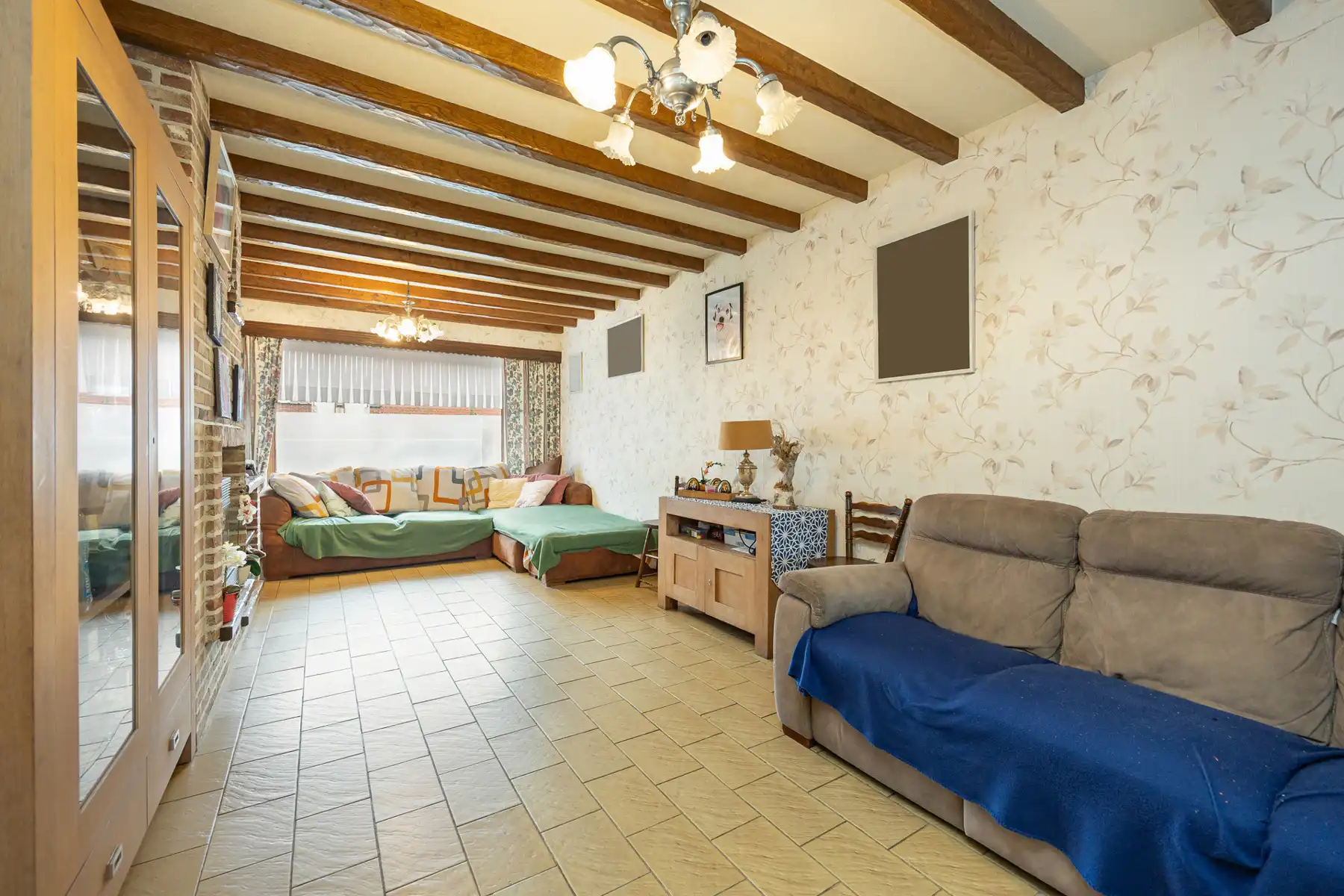 Charmante woning met drie slaapkamers. foto 7