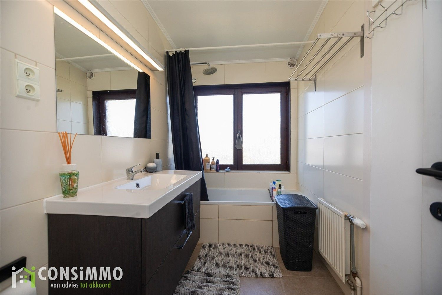 Karaktervolle, charmante woning met 4 slaapkamers in Maasmechelen-Opgrimbie foto 26