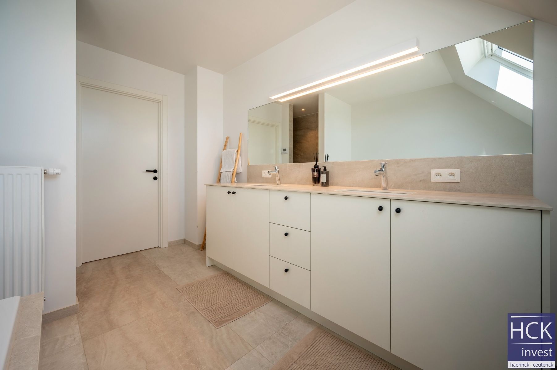 DEINZE - Uiterst ruime & energiezuinige woning met HIGH-END afwerking!! foto 27