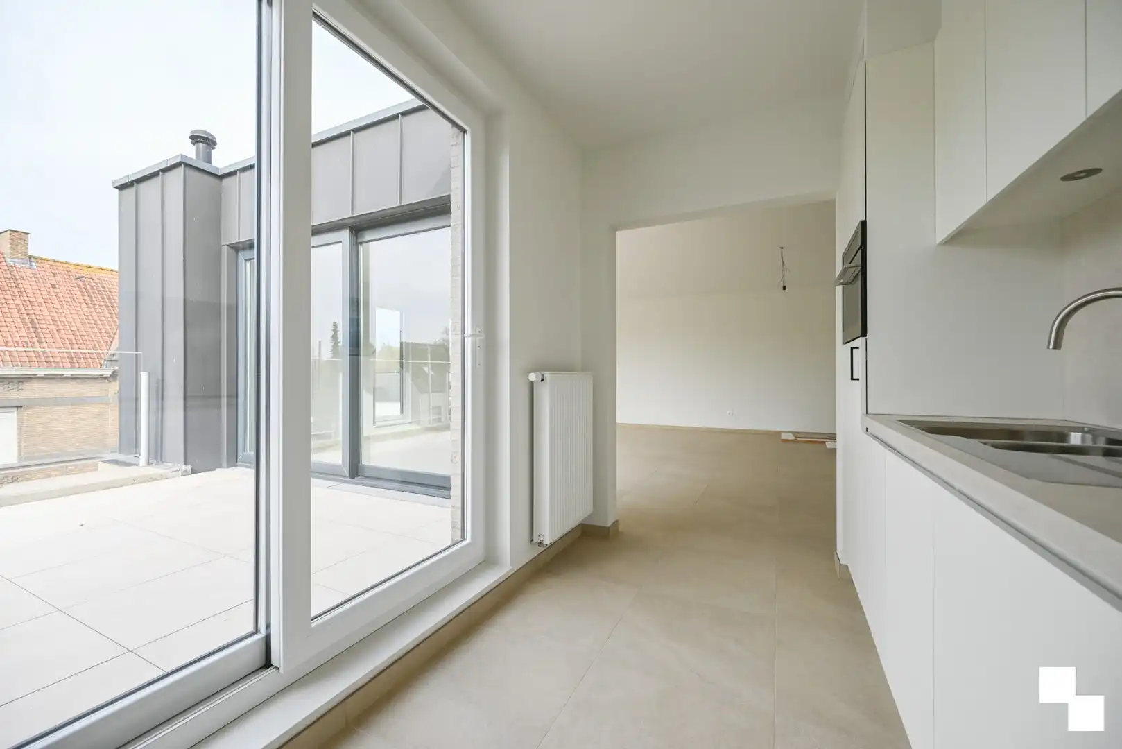 Energiezuinig penthouse met zonneterras te Izegem foto 14