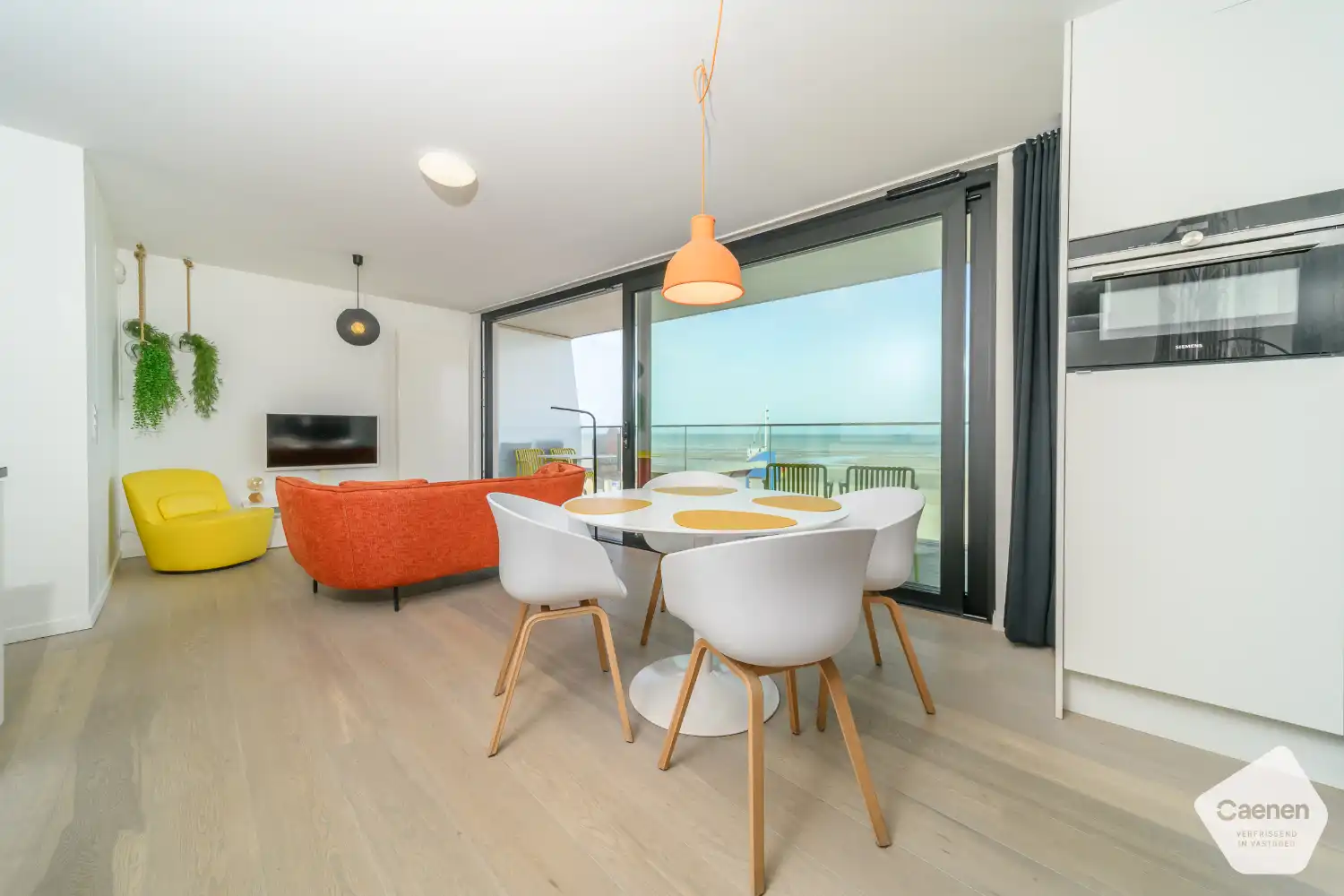 Te Koop – Instapklaar Gemeubeld Appartement met Frontaal Zeezicht foto 14