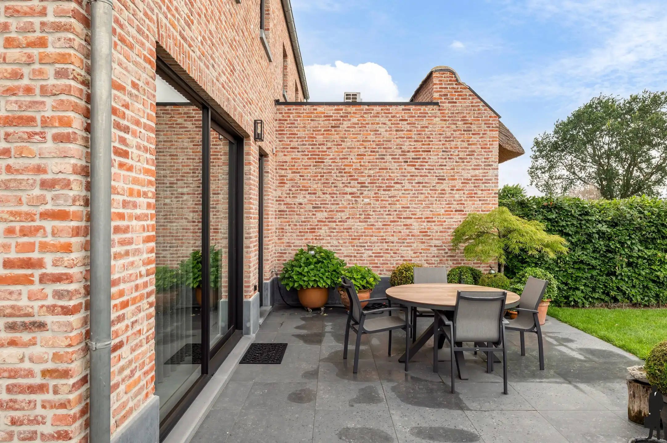 Zeer recente (nieuwbouw 2 jaar oud) energiezuinige halfopen bebouwing  foto 15