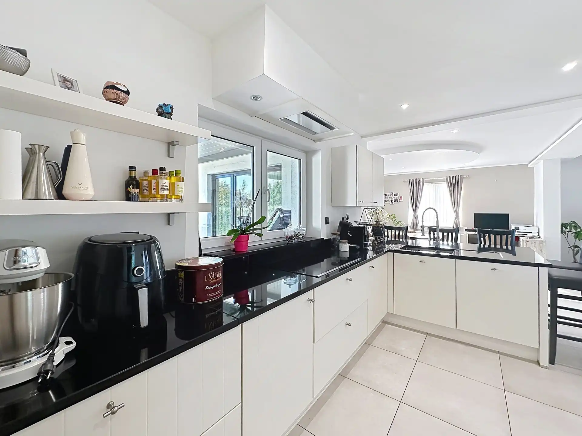 Gerenoveerde villa met uitzicht over de Pajotse weilanden foto 9