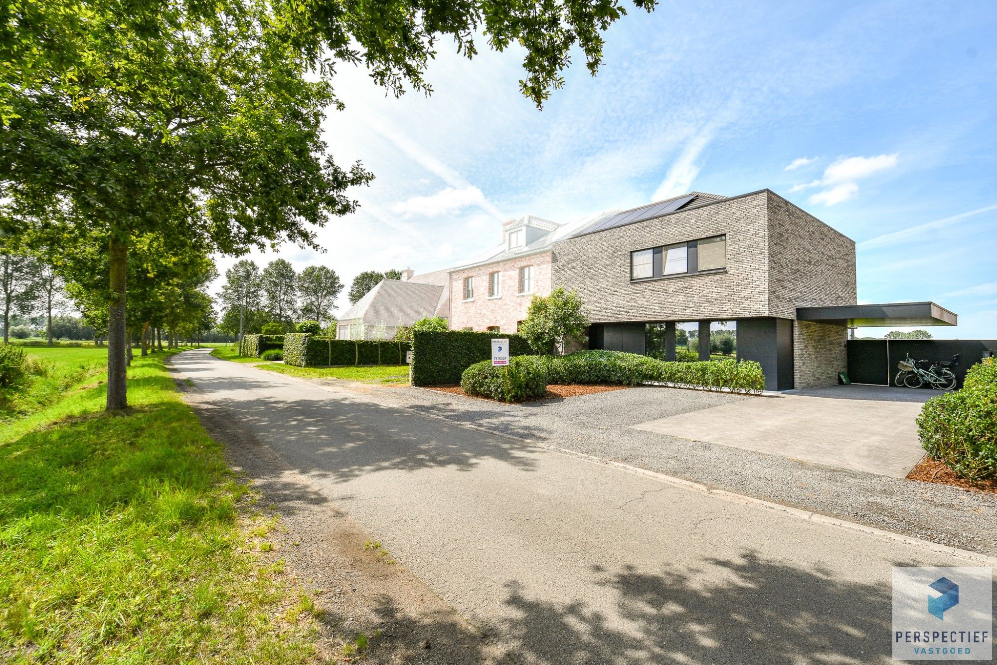 | IN OPTIE! | COMPROMIS IN OPMAAK | LANDELIJK GELEGEN RECENTE (bj 2018) ARCHITECTURALE WONING op TOPLOCATIE (A-label) foto 2