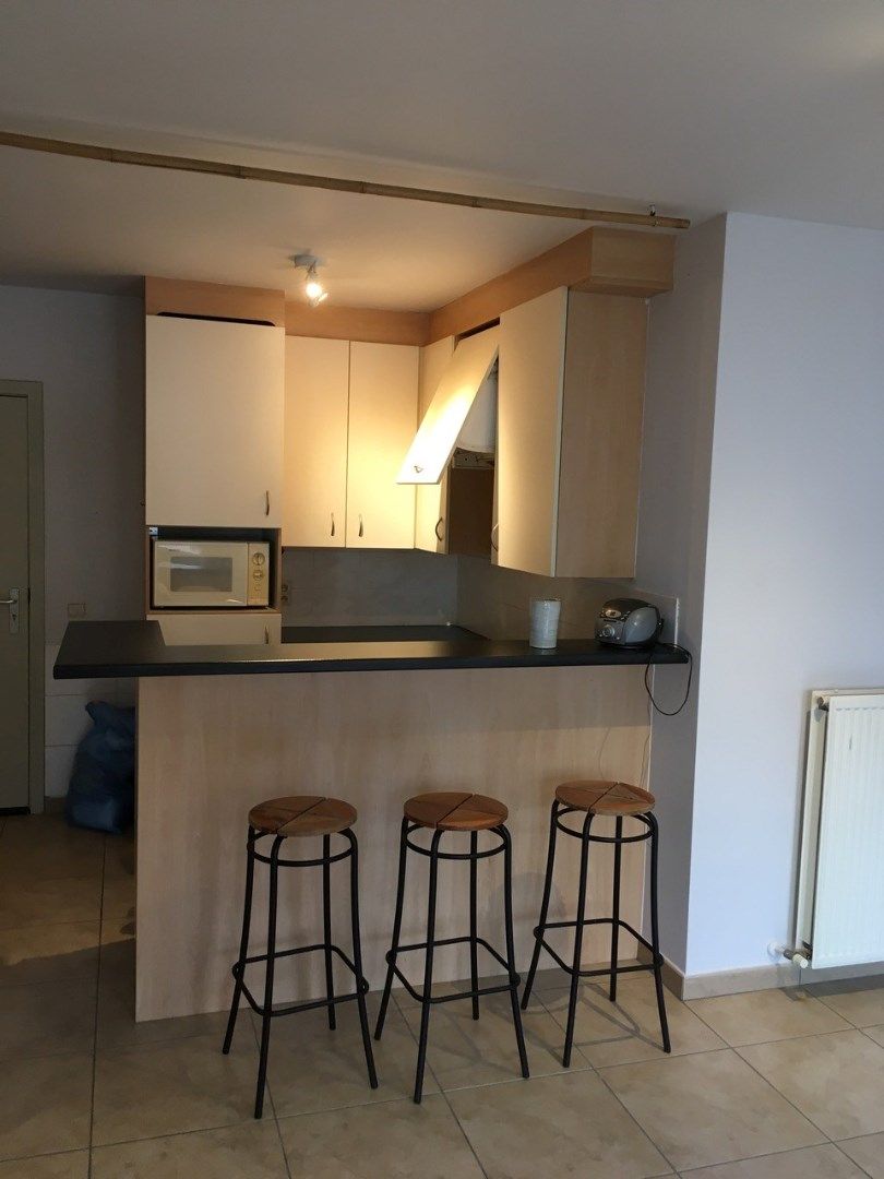  Zeer verzorgd 1-slaapkamerappartement met balkon en staanplaats foto 10