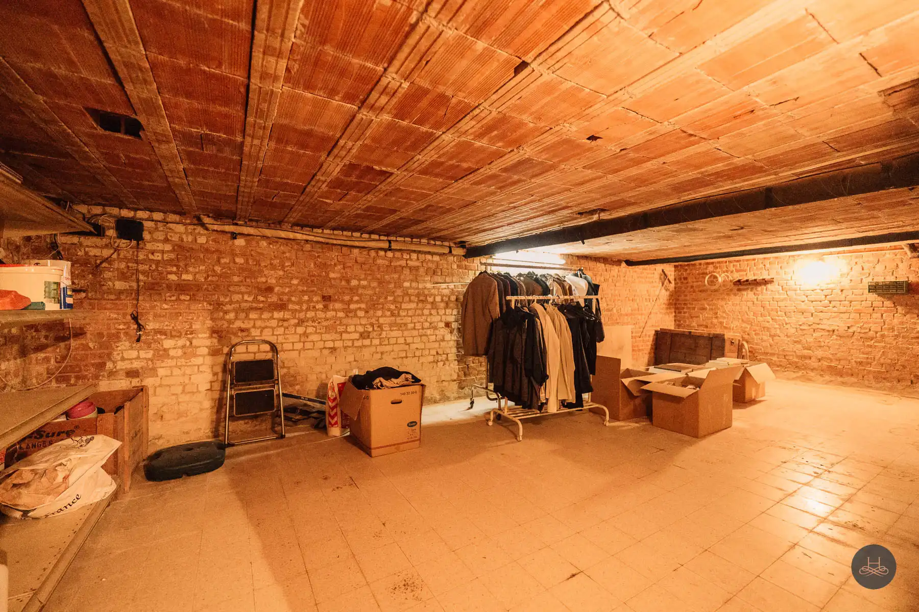 Prachtige karaktervolle authentieke villa met aangename tuin foto 25