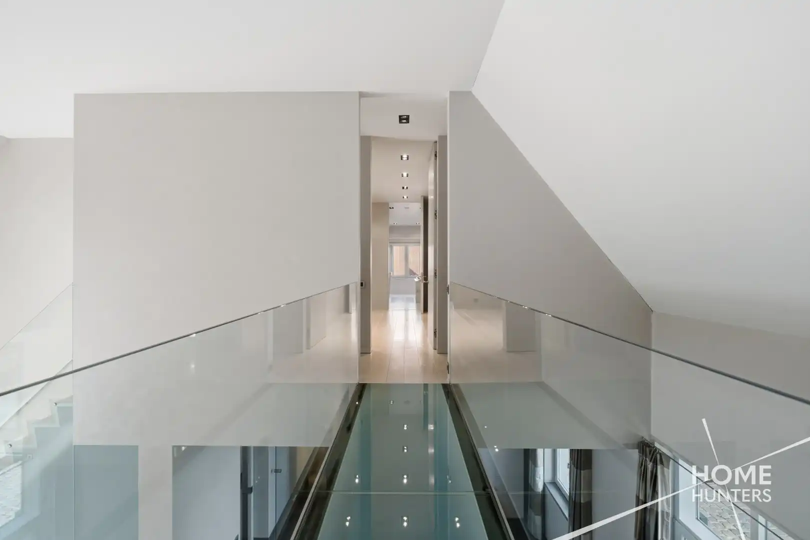 Exclusief luxedomein op 10.000 m² in het landelijke Heuvelland foto 17