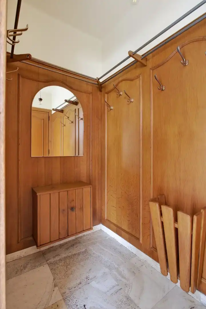 Ruime gelijkvloerse woning met veel potentieel op rustige ligging in Mol foto 9