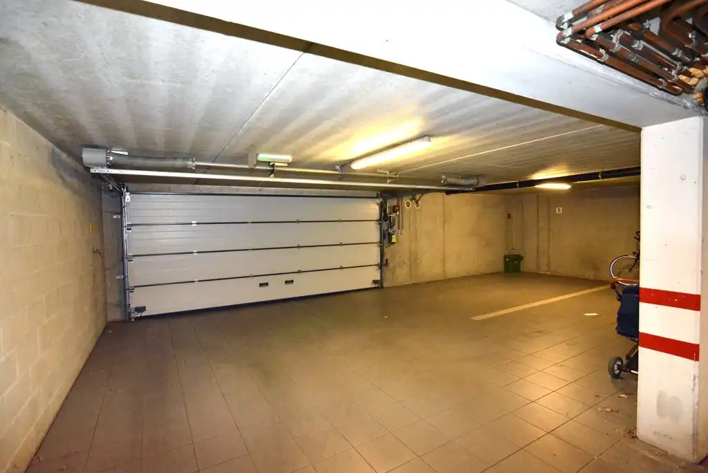 Appartement (104 m²) met 2 slpks, garage en kelderberging. foto 13