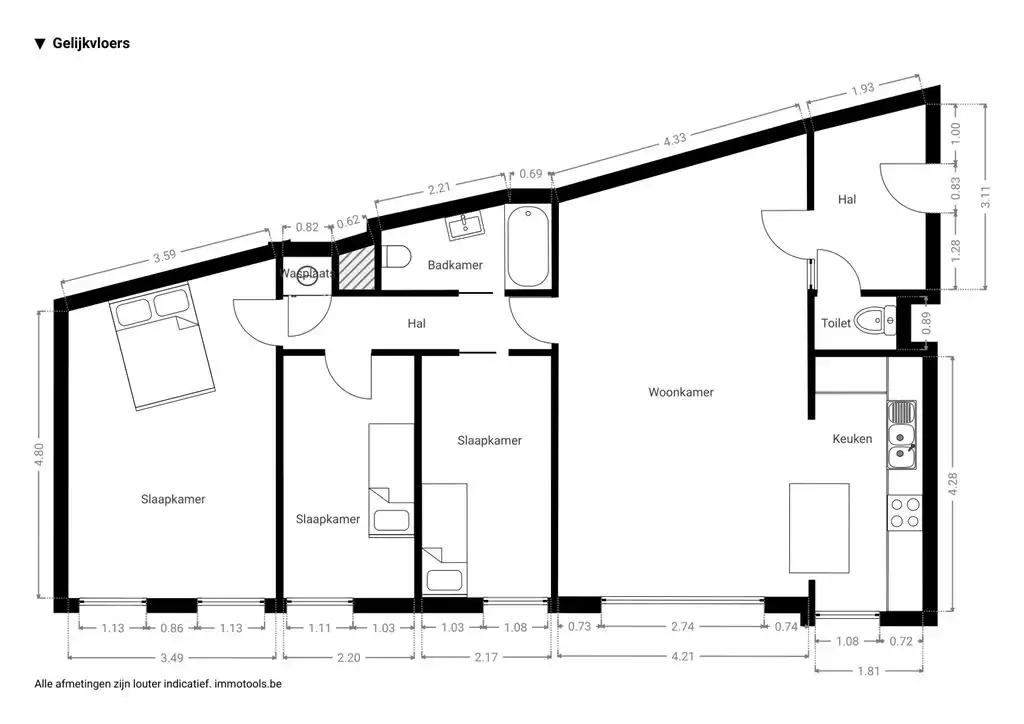 Instapklaar appartement met 3 slaapkamers en veel licht vlak bij het Rivierenhof foto 12