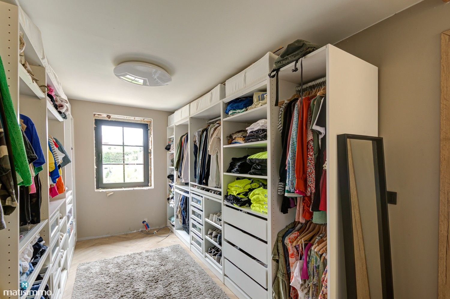 PRACHTIG, VOLLEDIG GERENOVEERDE INSTAPKLARE WONING IN TONGEREN foto 16