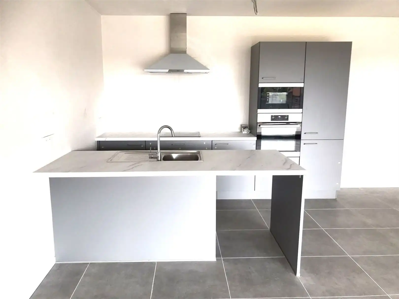 TE HUUR: BEN-appartement met 2 slaapkamers te Boekt! foto 4