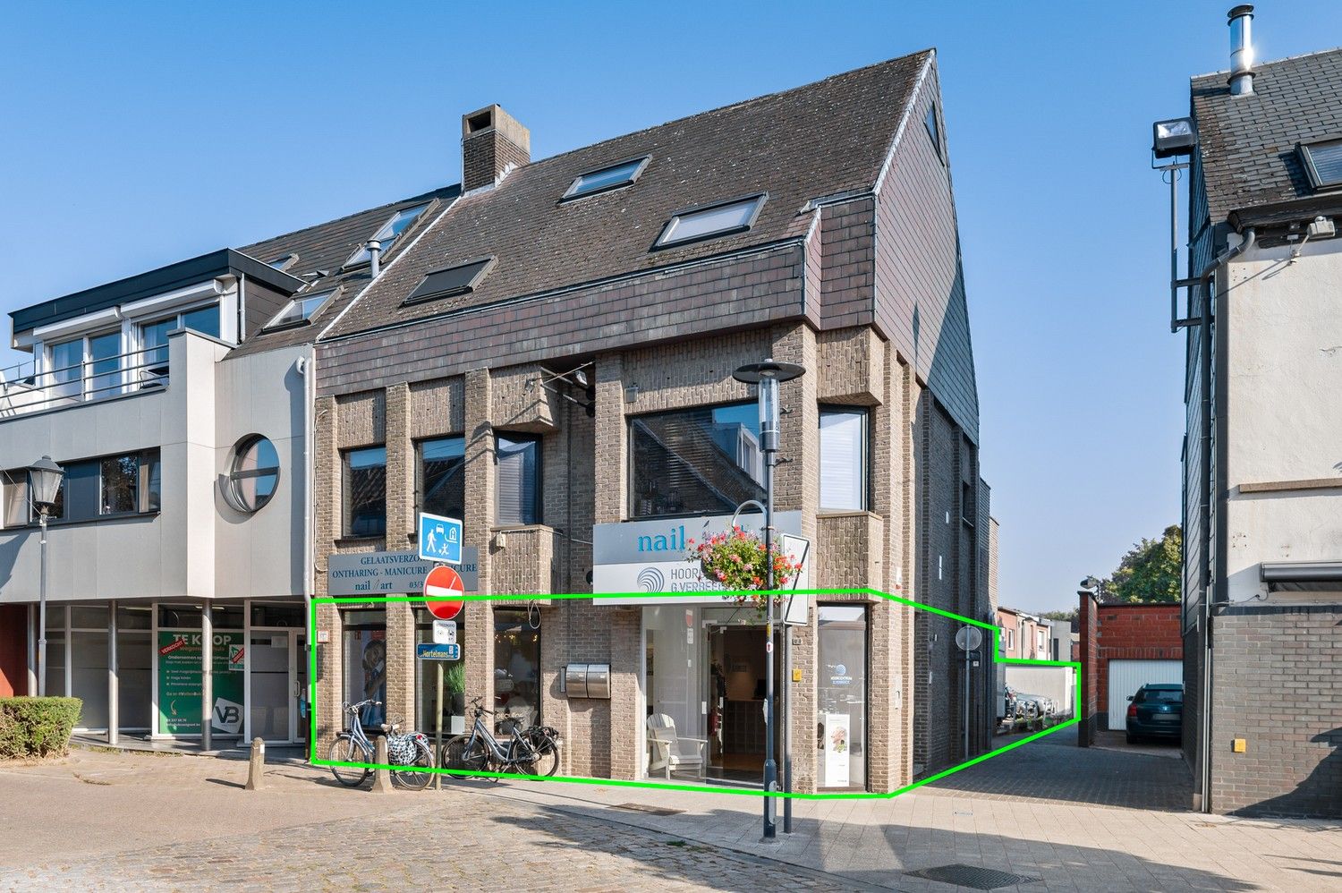 Commercieel te koop Adolf Mortelmansstraat 2 - 2160 Wommelgem