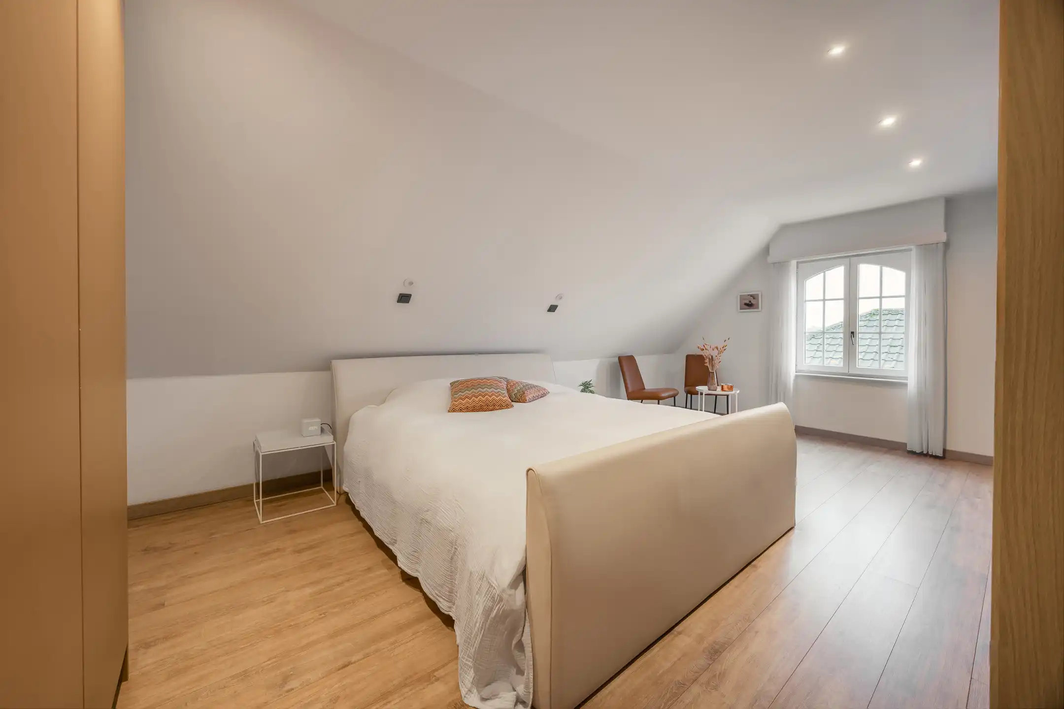 Ruime gezinswoning met prachtige tuin te Sint-Lenaarts foto 17