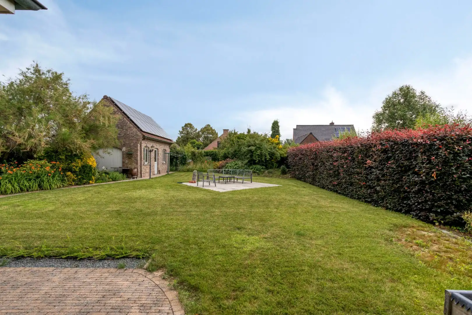 Prachtige, uiterst verzorgde villa met oogverblindende tuin op 903 m2! foto 18