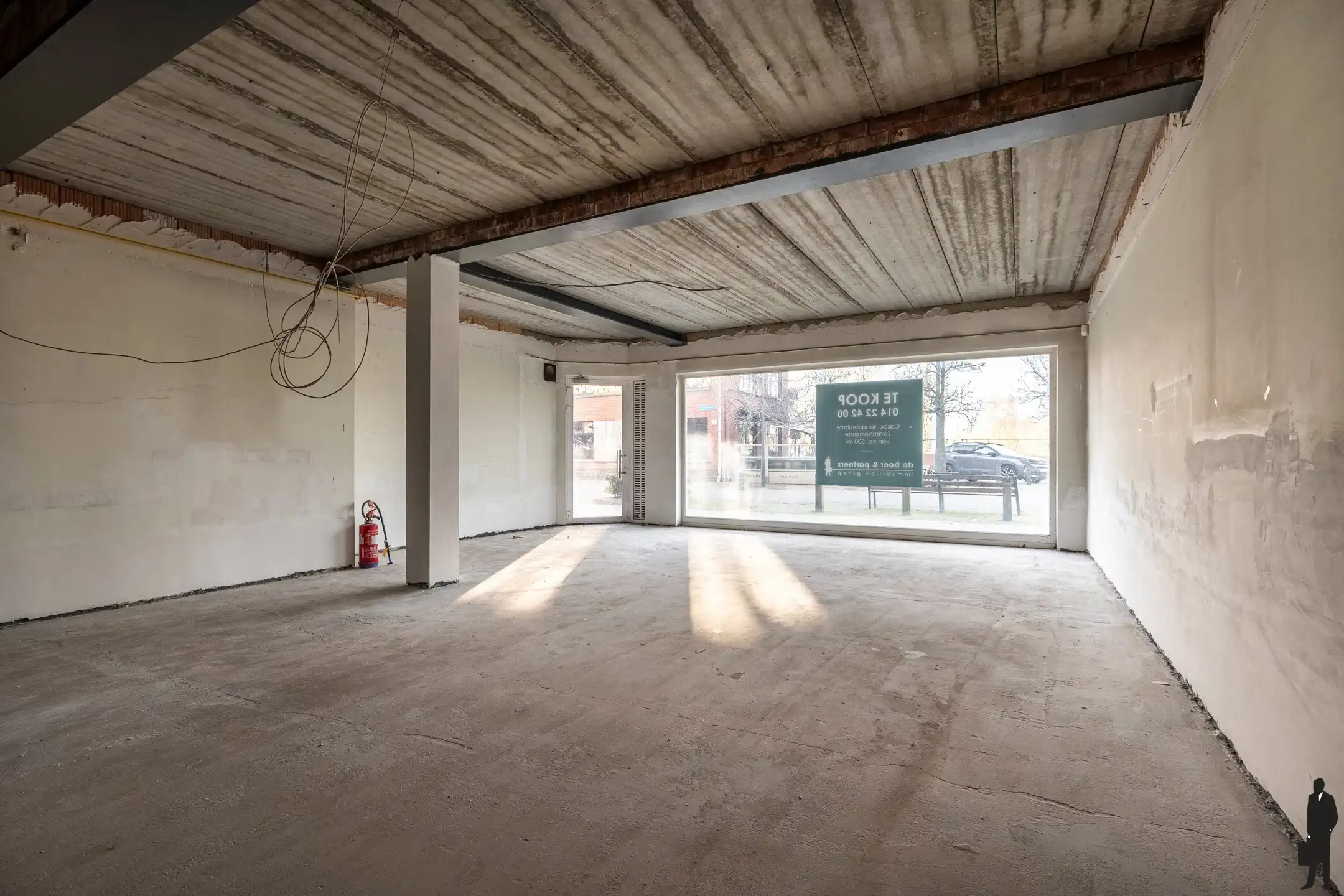 Casco handelsruimte van ca. 242 m² gelegen aan de jachthaven foto 6