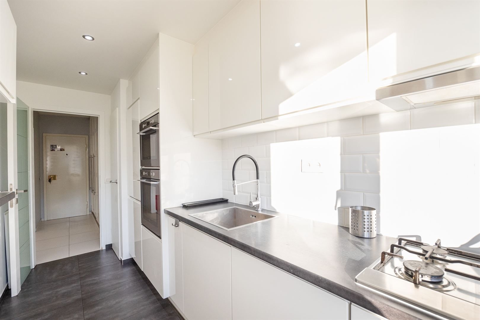 VERHUURD Instapklaar appartement vlakbij 't Zuid foto 4