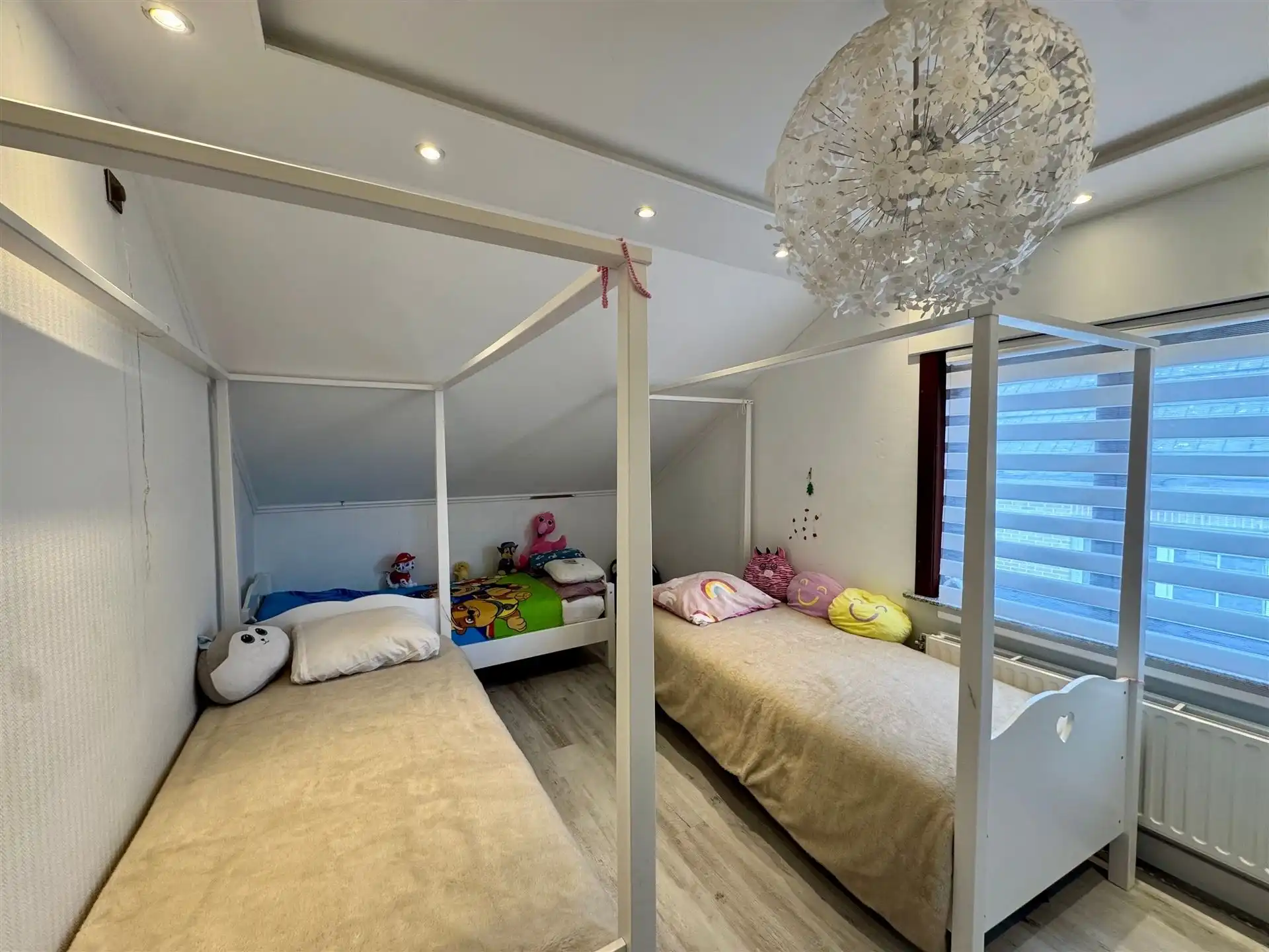 Vrijstaande woning op de Leopoldstraat 35 te Maasmechelen foto 16