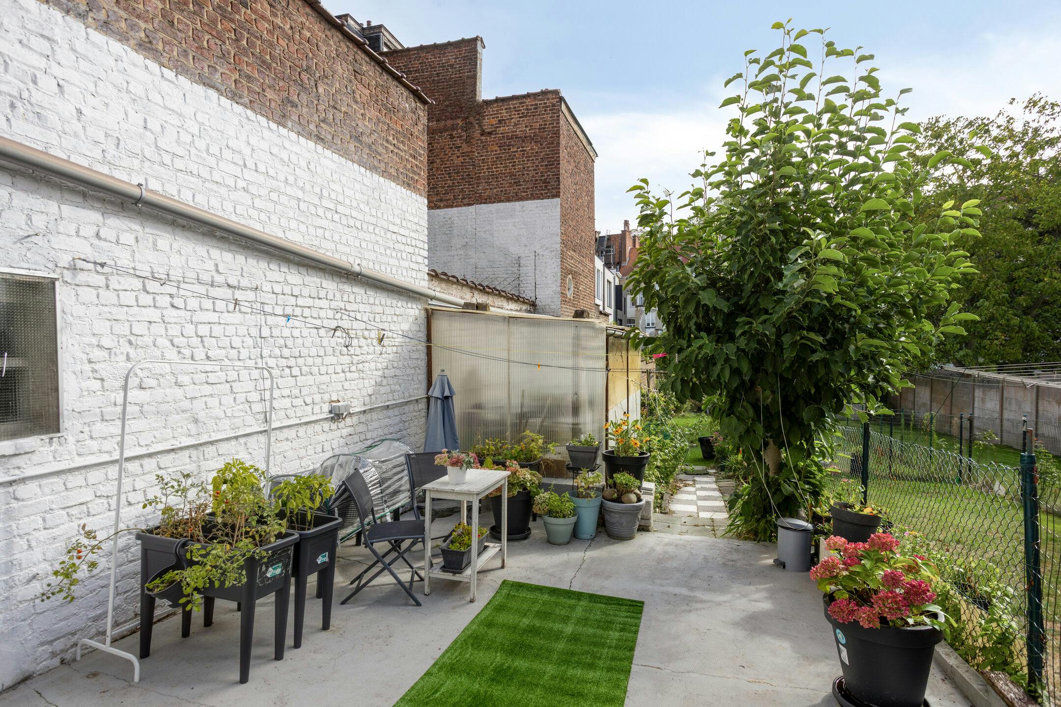 Gezinswoning met zonnige tuin op centrale locatie in Laken  foto 12