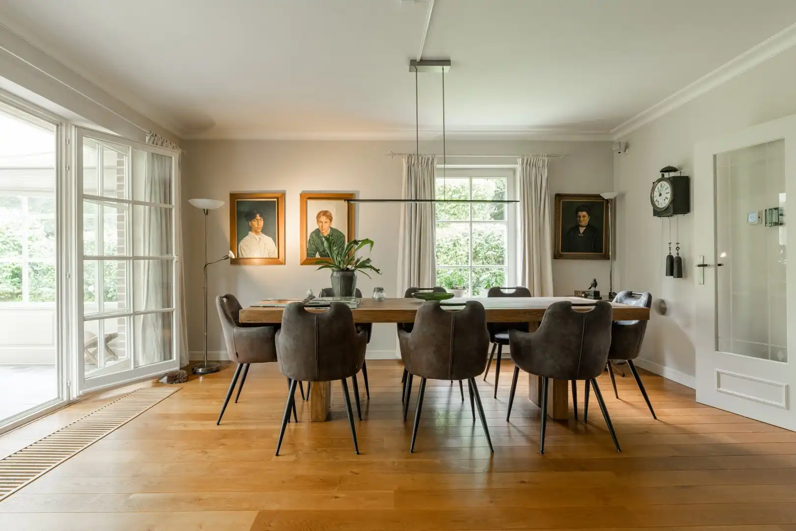 Charmante & sfeervolle, instapklare, energiecorrecte (EPC B) villa-landhuis met 5 slaapkamers, 3 badkamers, bureau én dubbele garage. foto 19