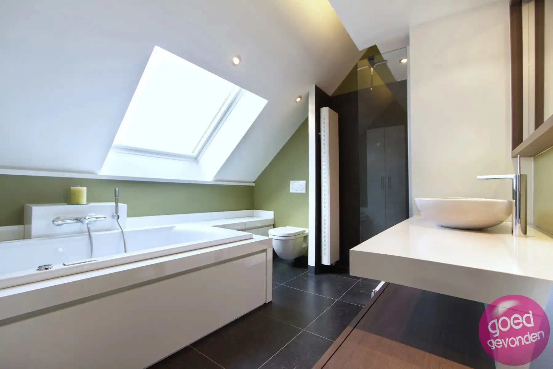 WONING - 2 tot 3 SLK - TUIN - SAUNA - GARAGE - CENTRAAL foto 27
